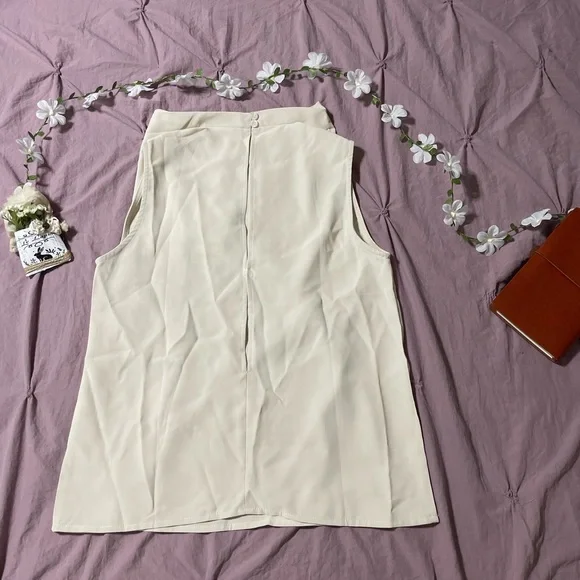 SOLD! Gorgeous Commense Cream Mandarin Collar Blouse So Soft & Sweet - Picture 3 of 9